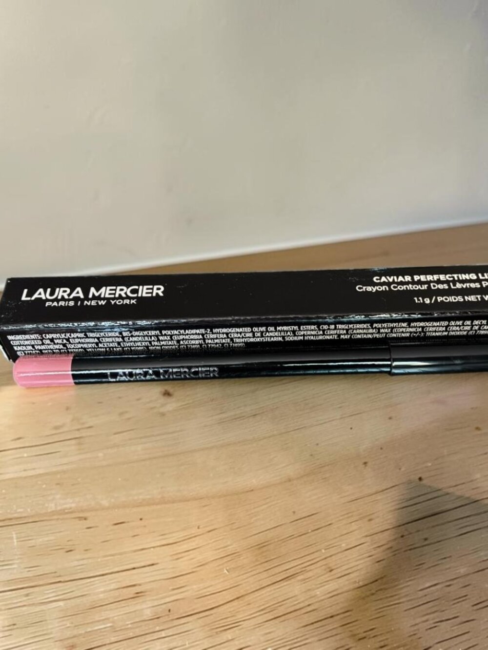 laura mercier Caviar Perfecting Lip Liner - 04 Elegant Blush